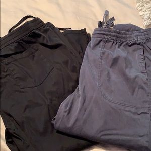 2 for 1 Lou & grey joggers.